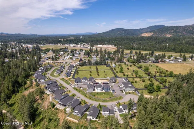 $270,000 | 20 Potlatch Loop, Priest River, ID 83856