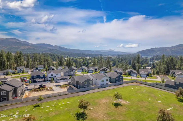 $270,000 | 20 Potlatch Loop, Priest River, ID 83856