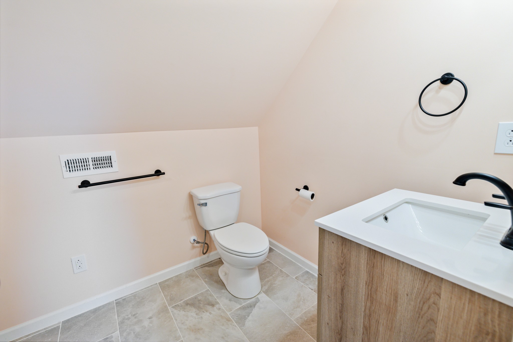 109 Lafayette Rockvale, TN 37153 - Photo 33 of 43 a bathroom with a toilet sink vanity and tub