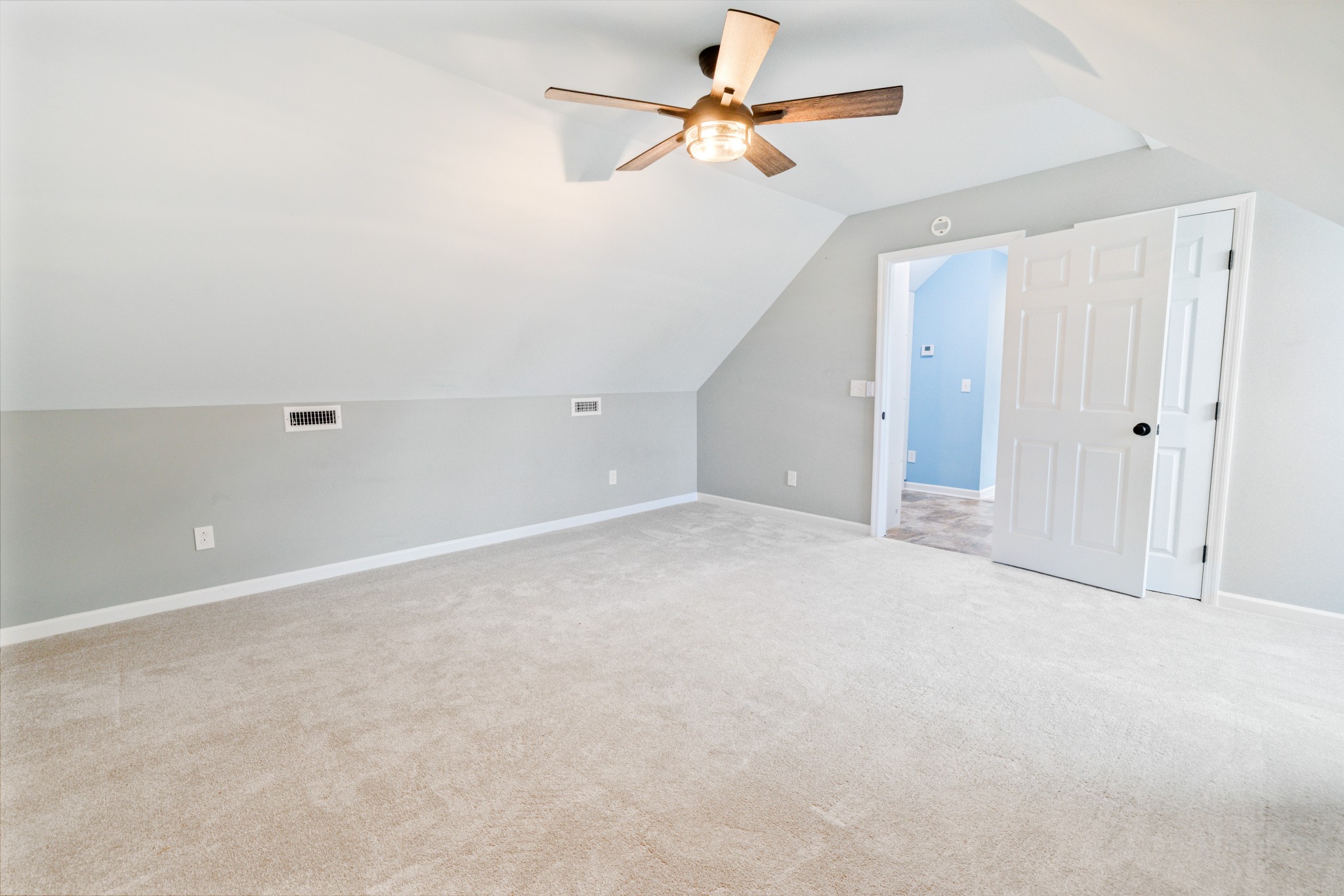 109 Lafayette Rockvale, TN 37153 - Photo 38 of 43 a view of a big room with carpet