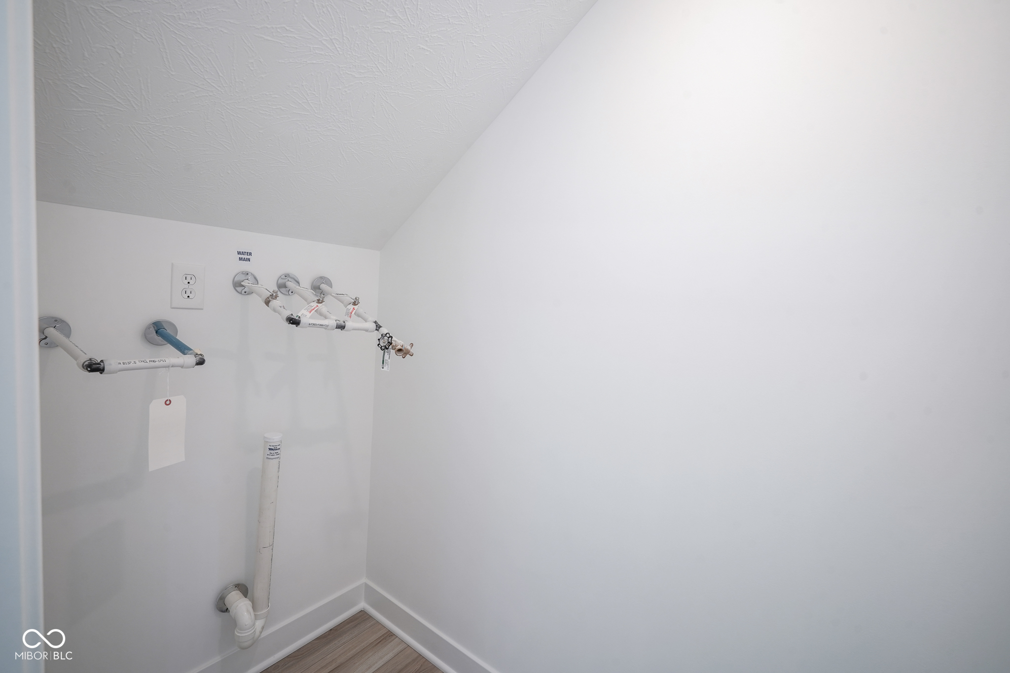 7007 Sayers Road Indianapolis, IN 46259 - Photo 32 of 45 Gallery Image 32