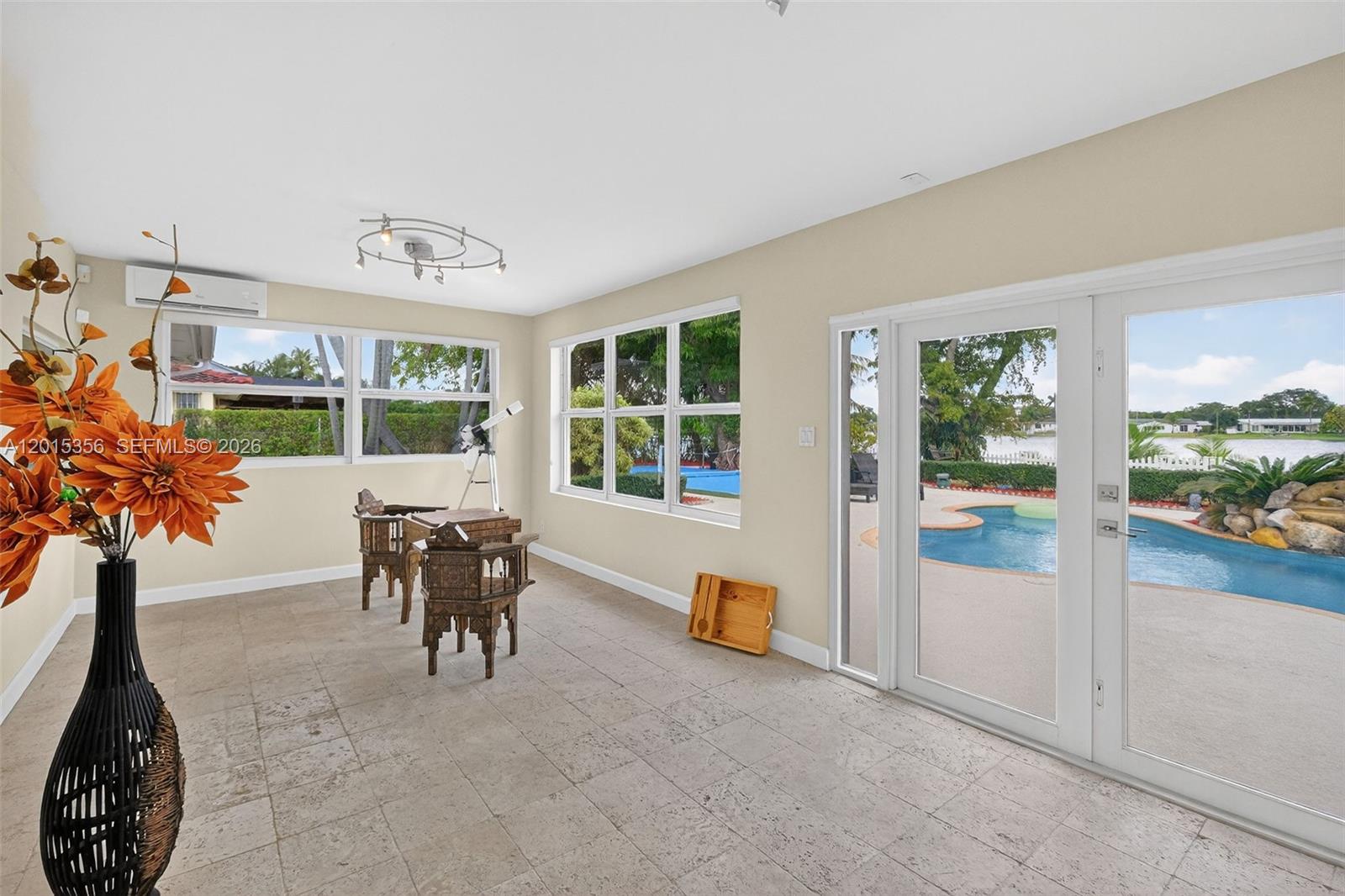 9261 Southwest 88th Street Miami, FL 33173 - Photo 17 of 55