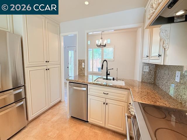 6220 Lakeview Circle San Ramon, CA 94582 - Photo 14 of 60