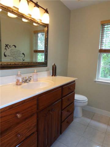 4651 Heath Road Nashville, TN 37221 - Photo 9 of 20 Pamper yourself