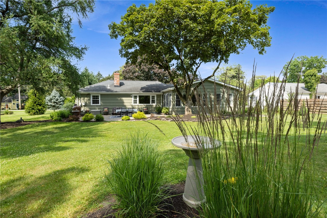 99 French Road Pittsford, NY 14618 - Photo 7 of 49 BEAUTIFUL LANDSCAPING