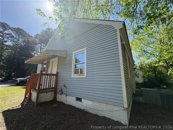 $1,095 | 1207 West Drive, Fayetteville, NC 28301