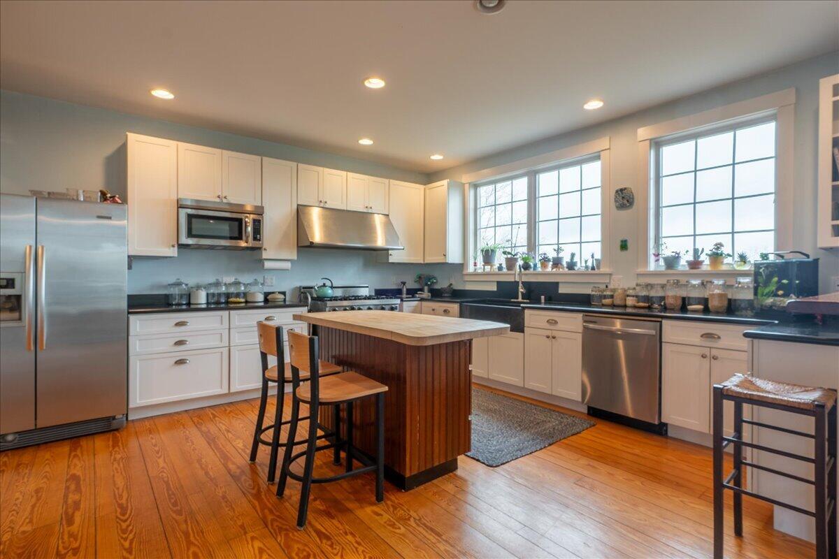 135 Rebel Hill Road Islesboro, ME 04848 - Photo 12 of 45
