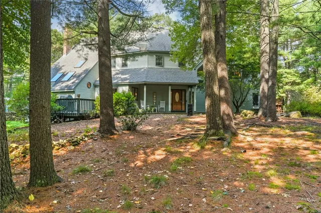 $810,000 | 7 Thompson Trail, Richmond, RI 02898
