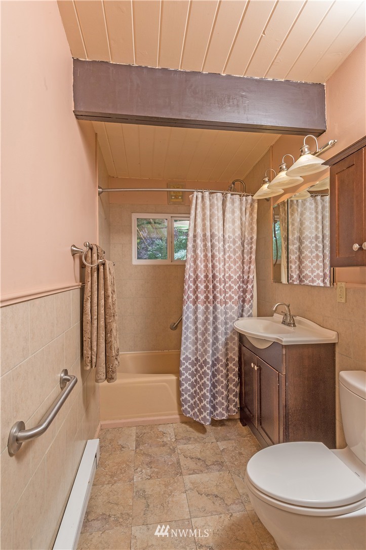 20313 Ridge Road Southwest Vashon, WA 98070 - Photo 14 of 25