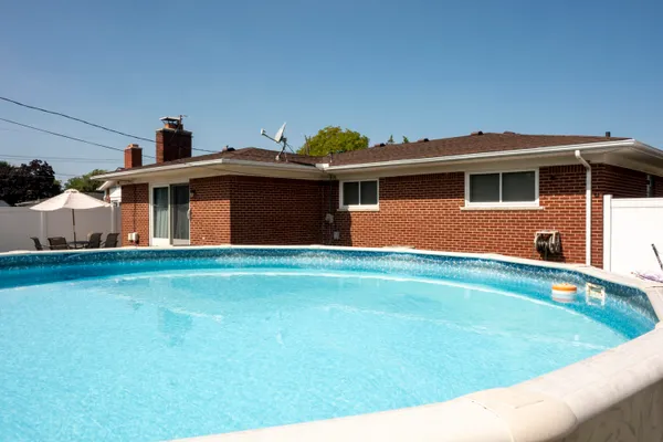 $310,000 | 13342 Lutz Drive, Warren, MI 48088