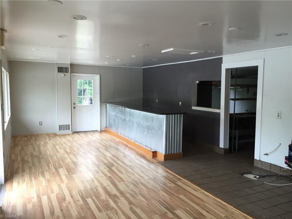 5924 Liberty Road Climax, NC 27233 - Photo 5 of 18 Seating and Bar Area