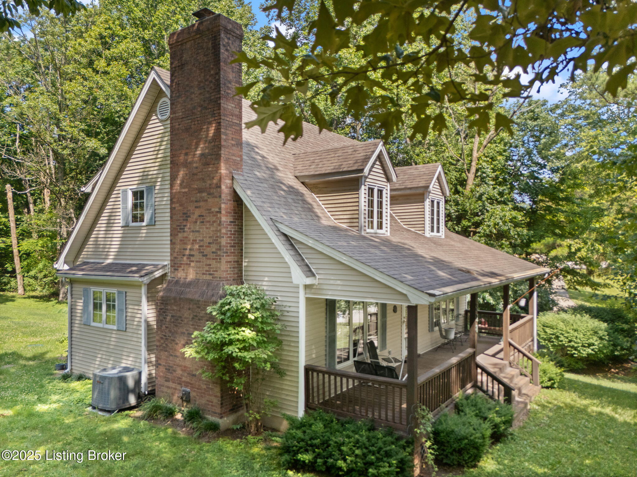 318 Woods Road Elizabethtown, KY 42701 - Photo 9 of 57 56-web-or-mls-DJI_20250620160900_0710_D