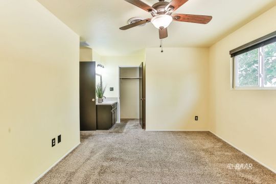 429 Debra Lane Ridgecrest, CA 93555 - Photo 23 of 34 a view of an empty room with a window
