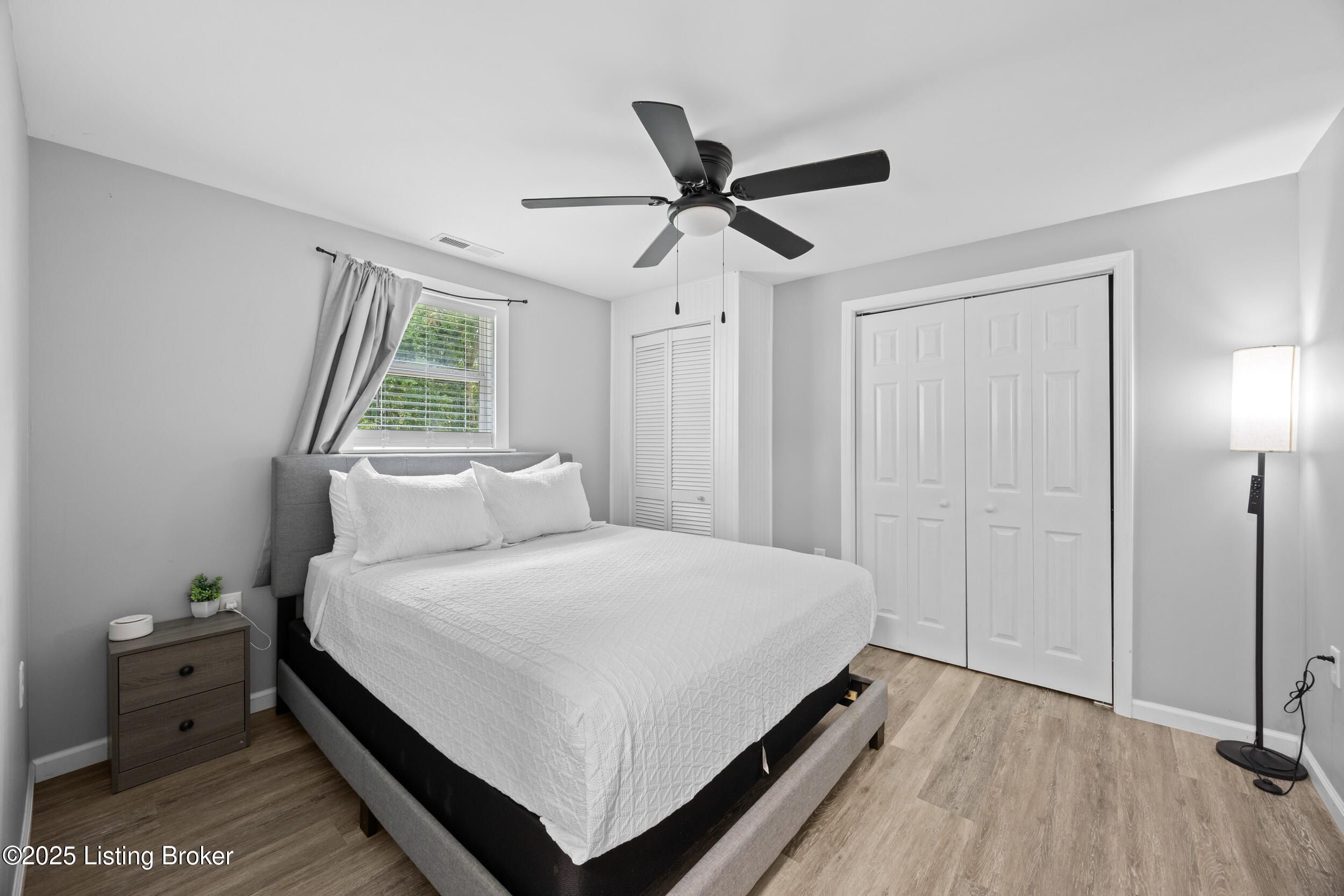 265 Solomons Road Shepherdsville, KY 40165 - Photo 15 of 31 Primary Bedroom
