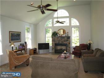 2189 Longview Road Warrington, PA 18976 - Photo 6 of 10 Gallery Image 6