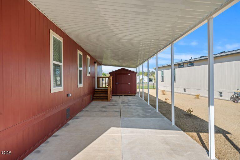 300 Luman Road, Unit 177 Phoenix, OR 97535 - Photo 3 of 21