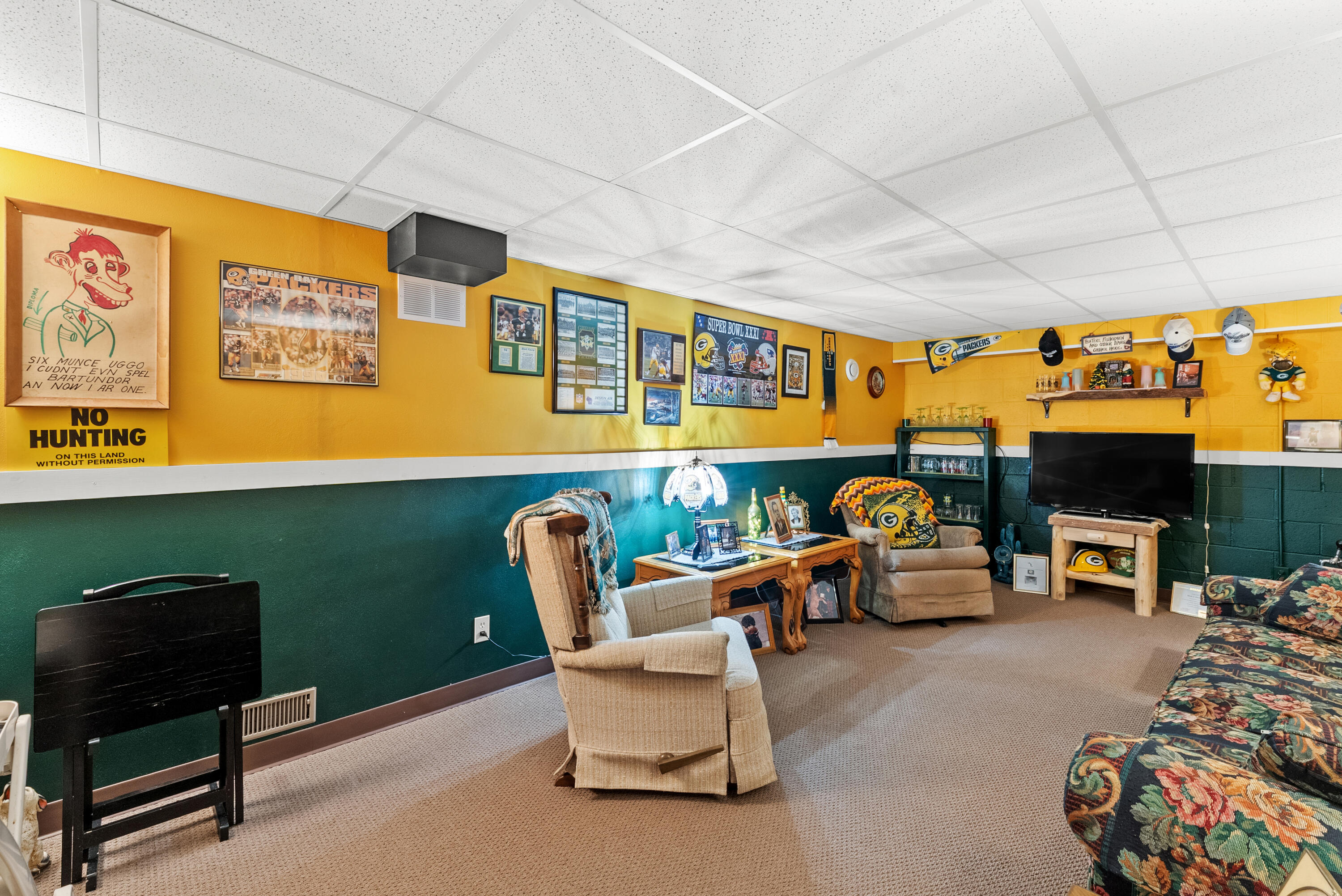 N6814 Sugarbush Road Greenbush, WI 53023 - Photo 26 of 41 Rec room