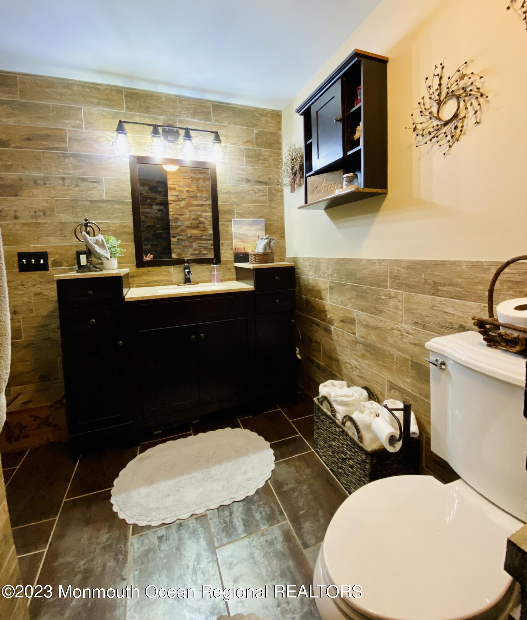 113 Maple Avenue Tuckerton, NJ 08087 - Photo 16 of 69 IMG_1620