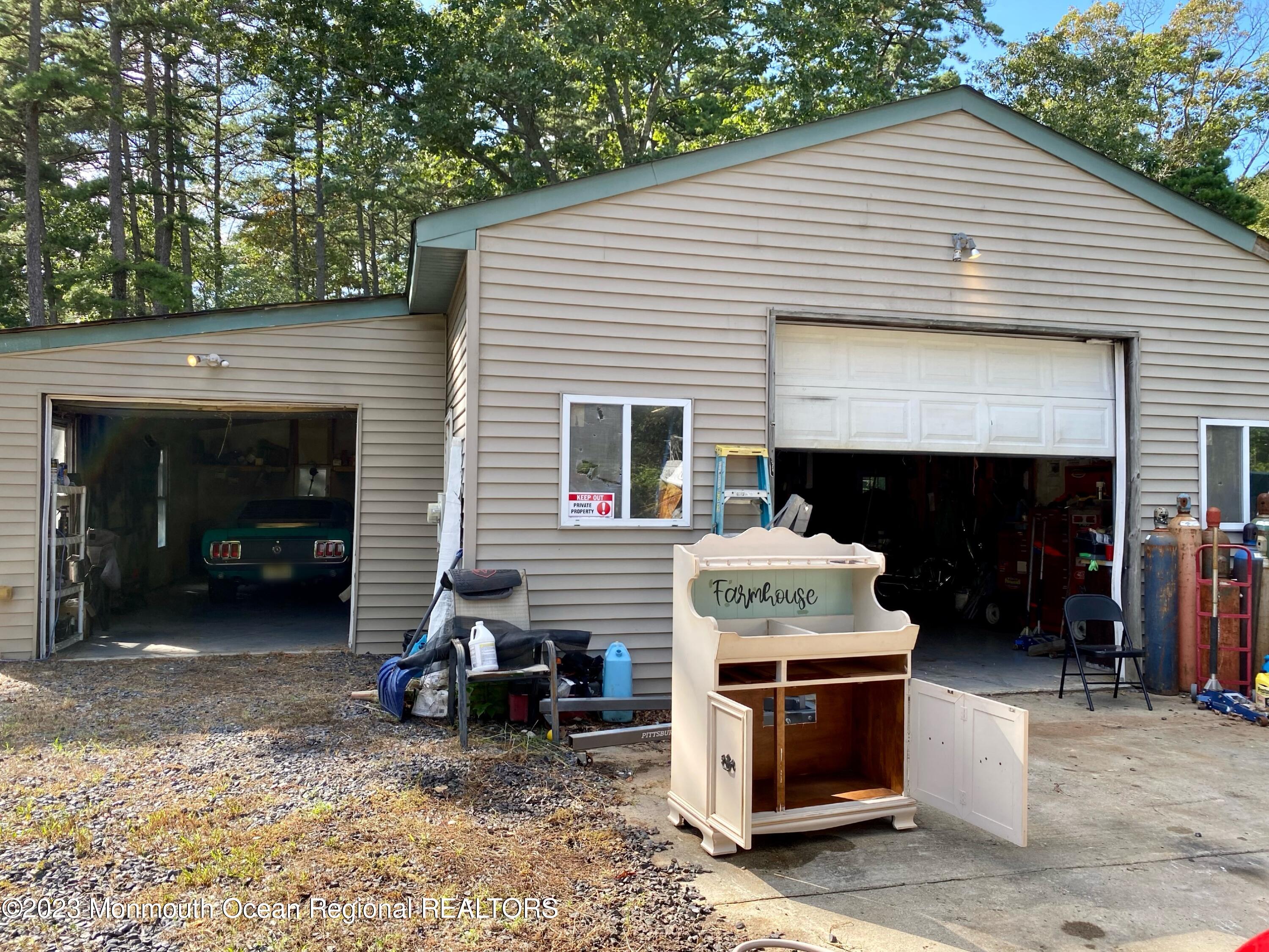 113 Maple Avenue Tuckerton, NJ 08087 - Photo 61 of 69 a house view with a sitting space
