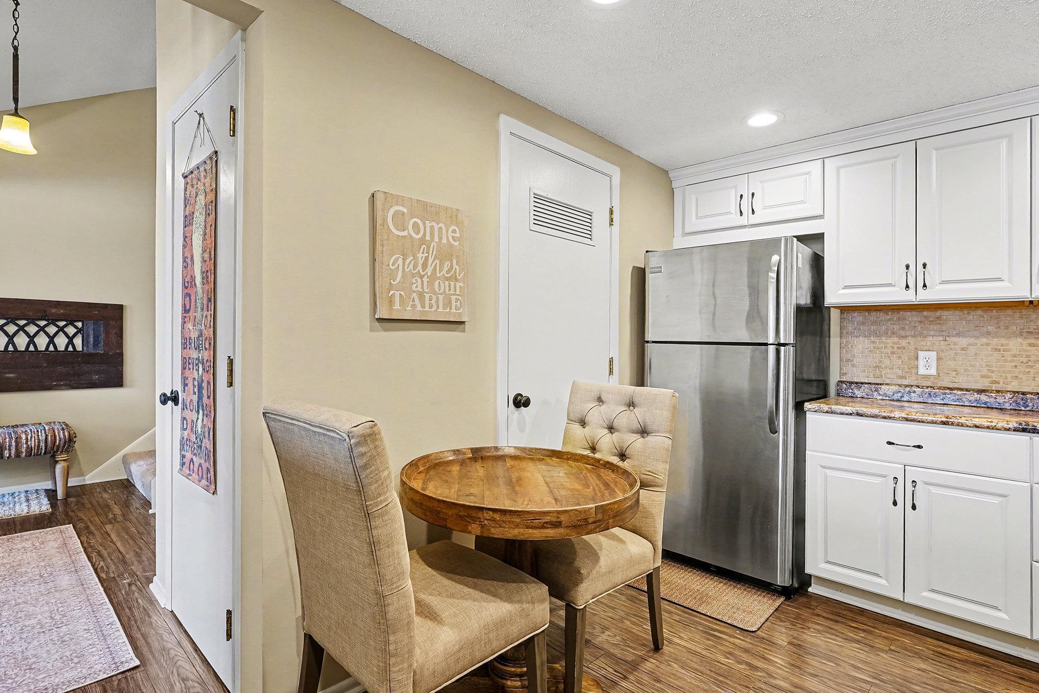 8940 Neill Lake Road, Unit 132 Eden Prairie, MN 55347 - Photo 12 of 24 Gallery Image 12