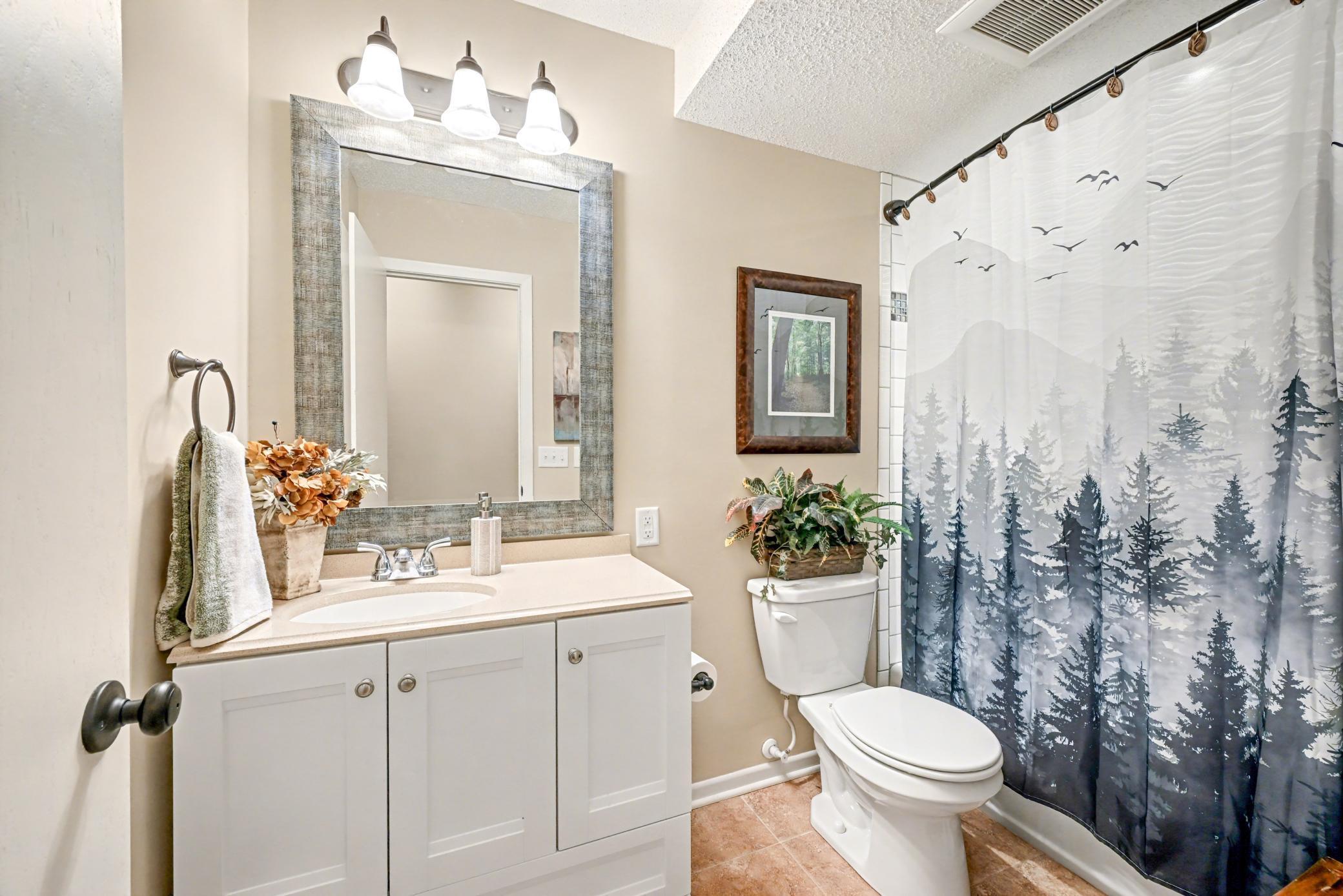 8940 Neill Lake Road, Unit 132 Eden Prairie, MN 55347 - Photo 14 of 22