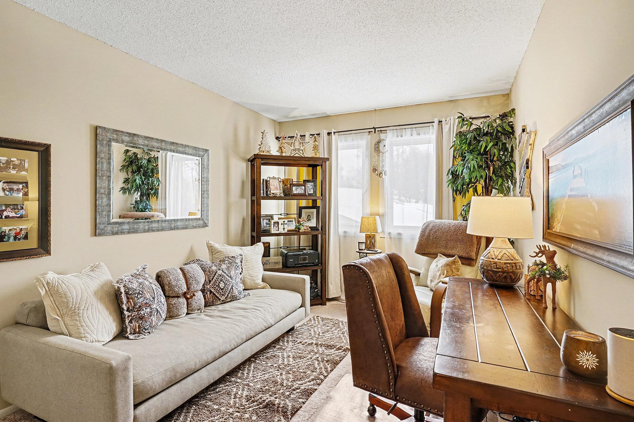 8940 Neill Lake Road, Unit 132 Eden Prairie, MN 55347 - Photo 16 of 24 Gallery Image 16