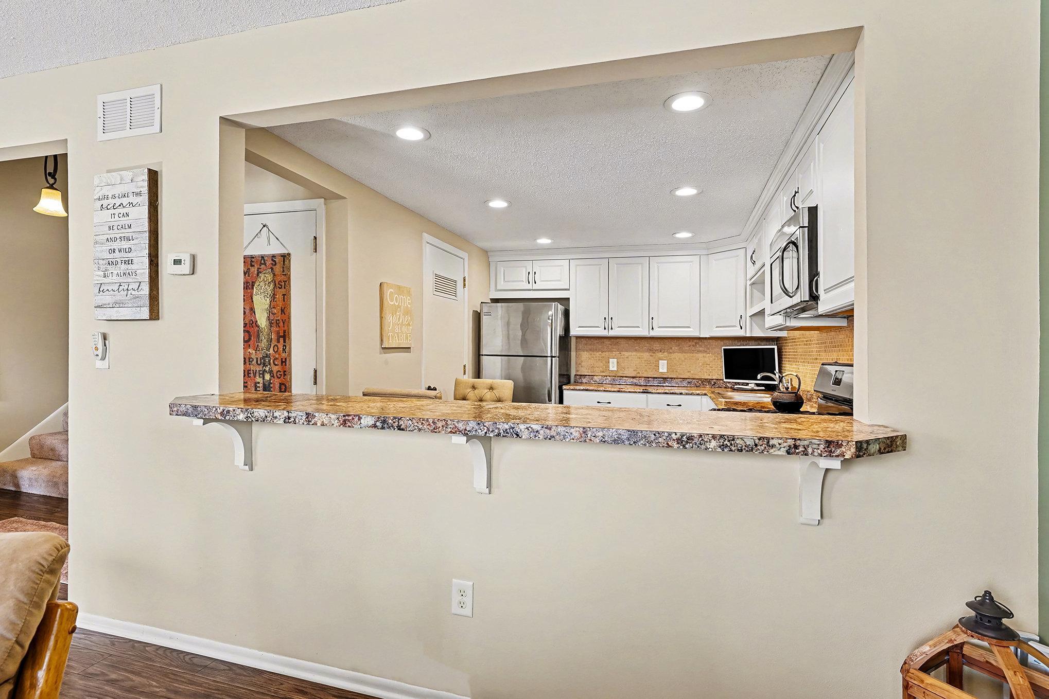 8940 Neill Lake Road, Unit 132 Eden Prairie, MN 55347 - Photo 9 of 24 Gallery Image 9
