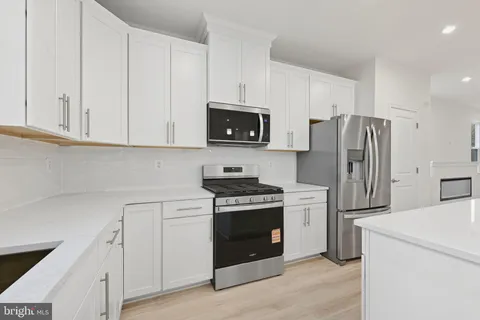 an empty room with an entryway