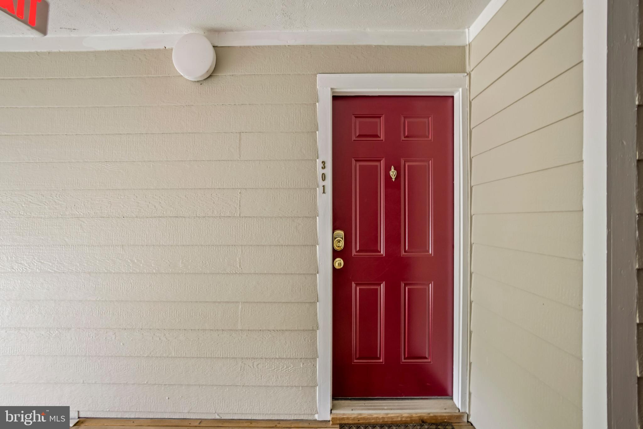 21029 Timber Ridge Terrace, Unit 301 Ashburn, VA 20147 - Photo 5 of 23
