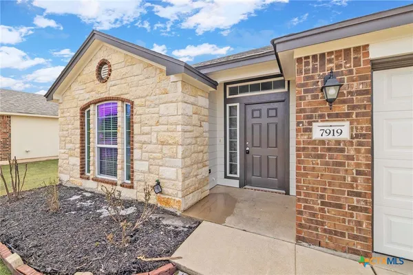 $229,000 | 7919 Woodbury Drive, Temple, TX 76502