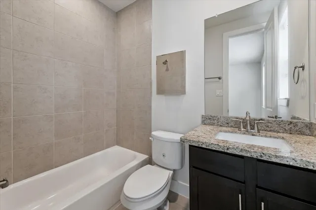 $2,700 | 1815 Crestdale Drive, Houston, TX 77080