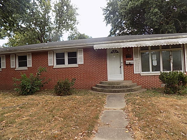 606 East Wayland Street Springfield, MO 65807 - Photo 1 of 15 DSCN8793
