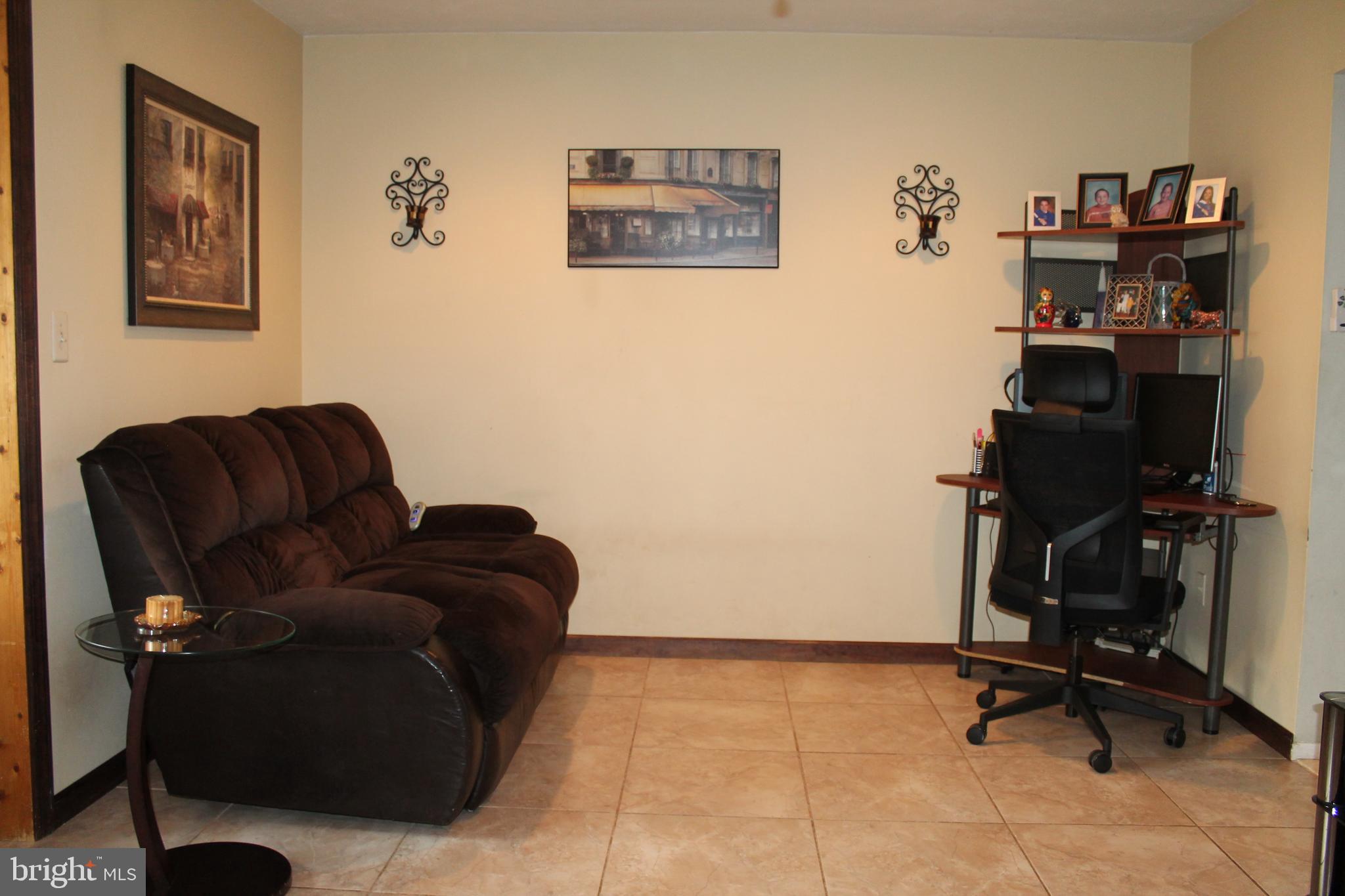288 Bolton Road East Windsor, NJ 08520 - Photo 11 of 28 Family Room