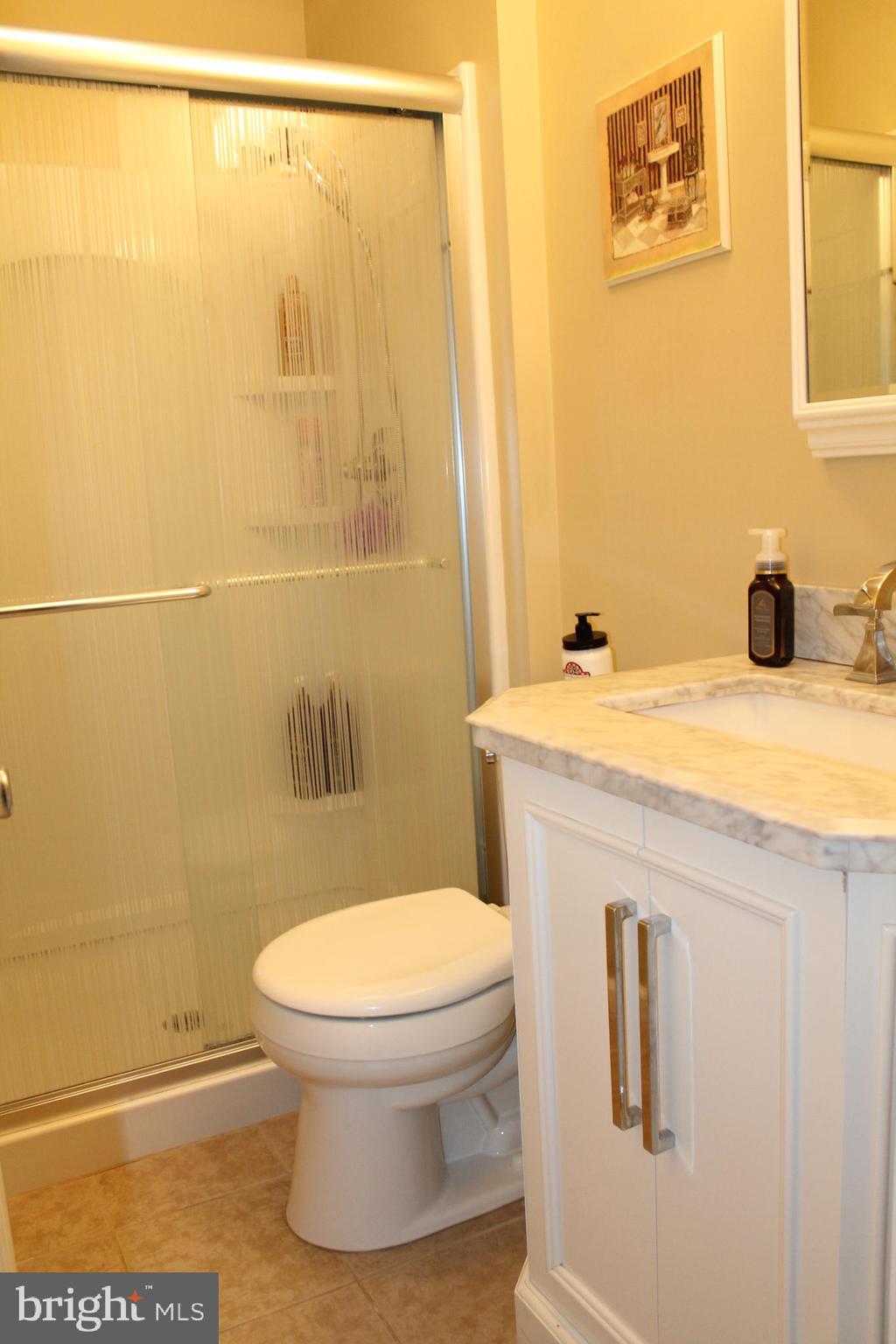 288 Bolton Road East Windsor, NJ 08520 - Photo 21 of 28 Master Bathroom