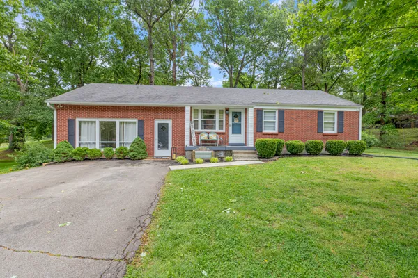 $364,900 | 107 Shady Hill Road, Dickson, TN 37055