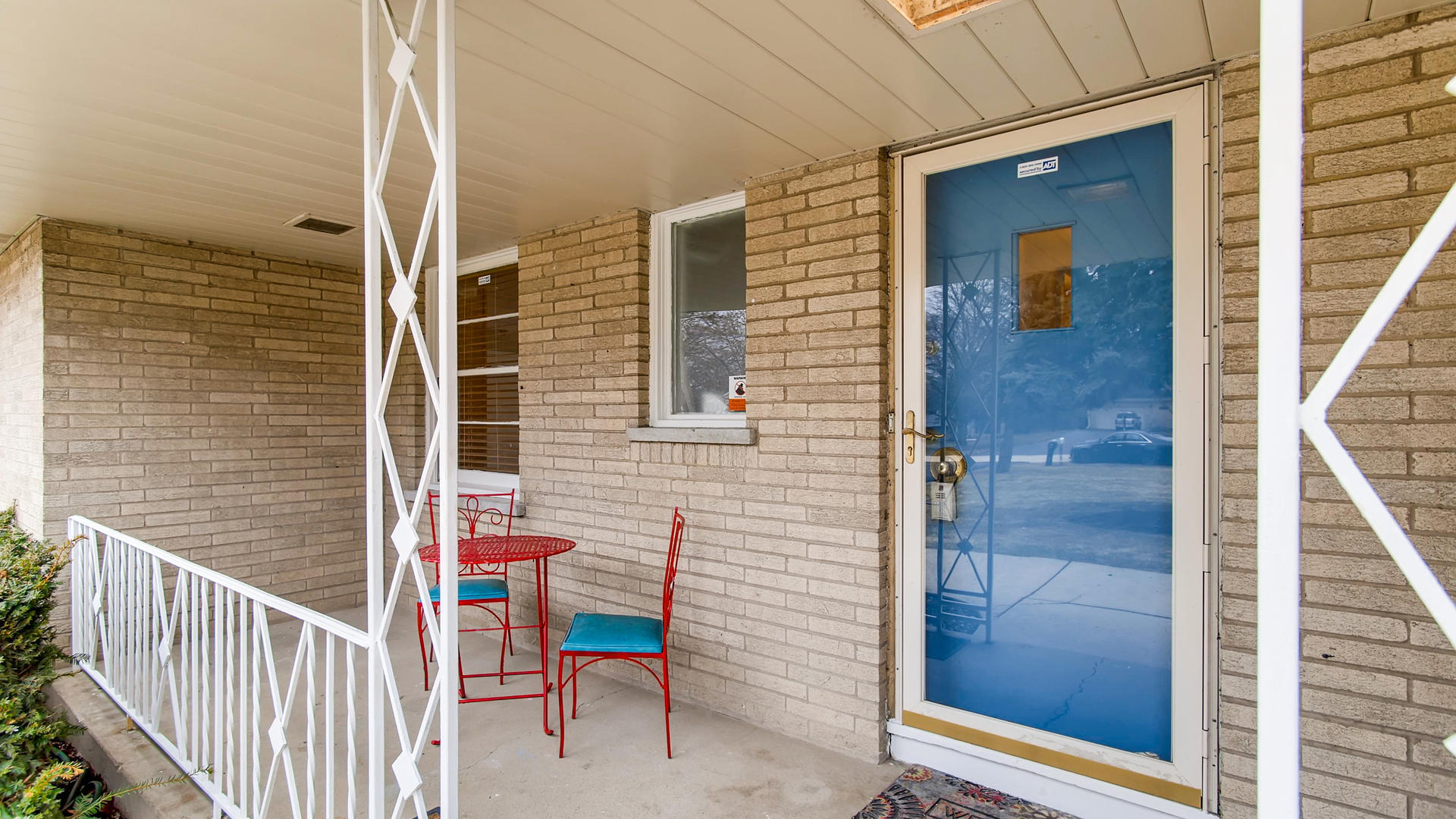 22W678 Poplar Road Glen Ellyn, IL 60137 - Photo 15 of 37