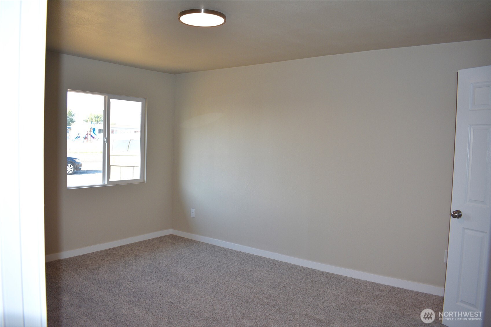 9854 Apple Road Northeast Moses Lake, WA 98837 - Photo 8 of 10 Gallery Image 8