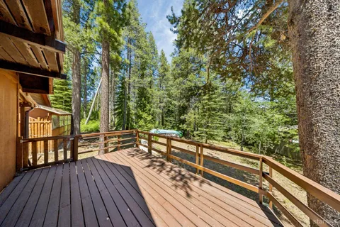 $595,000 | 1409 Mt Shasta Circle, South Lake Tahoe, CA 96150