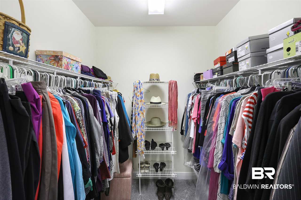 9721 Hildreth Drive Elberta, AL 36530 - Photo 11 of 30 Walk in Closet - Master