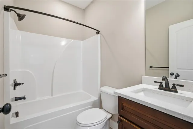 $575,000 | 12 Bridgestone Way, Cartersville, GA 30120