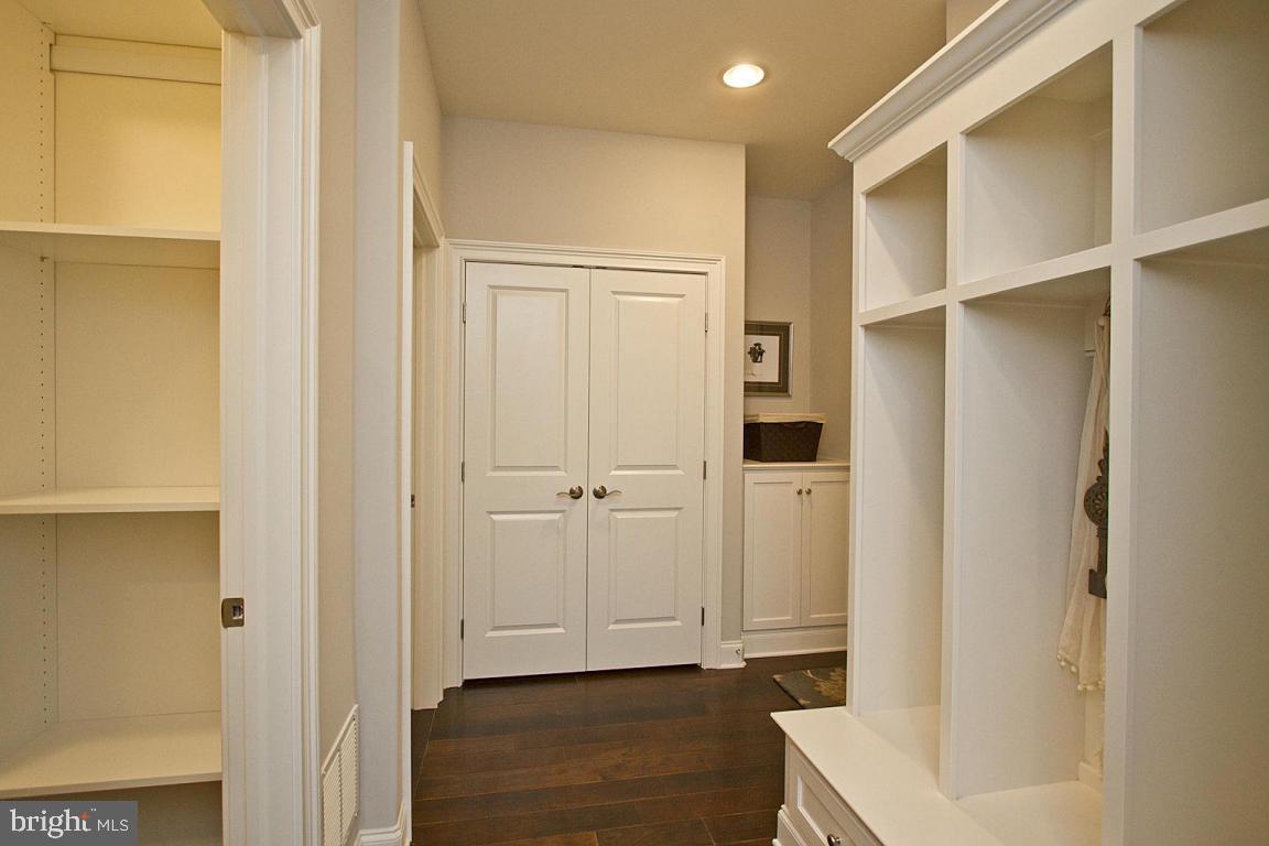 511 Delp Road Lancaster, PA 17601 - Photo 60 of 64 Gallery Image 60