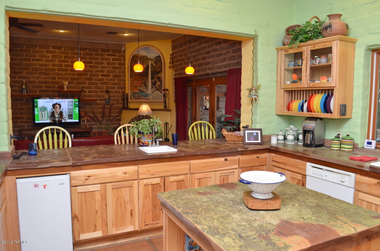 2525 West Glover Road Tucson, AZ 85742 - Photo 20 of 34