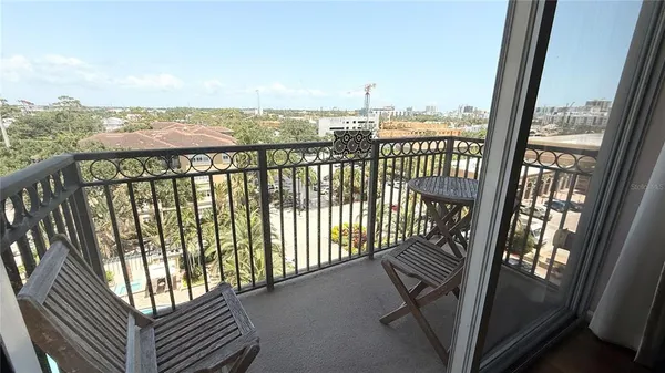 $2,500 | 1064 North Tamiami Trail, Unit 1635, Sarasota, FL 34236