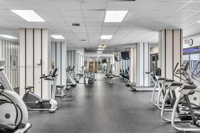 $199,000 | 2750 Northeast 183rd Street, Unit 1801, Aventura, FL 33160