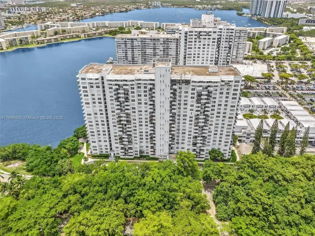 $199,000 | 2750 Northeast 183rd Street, Unit 1801, Aventura, FL 33160