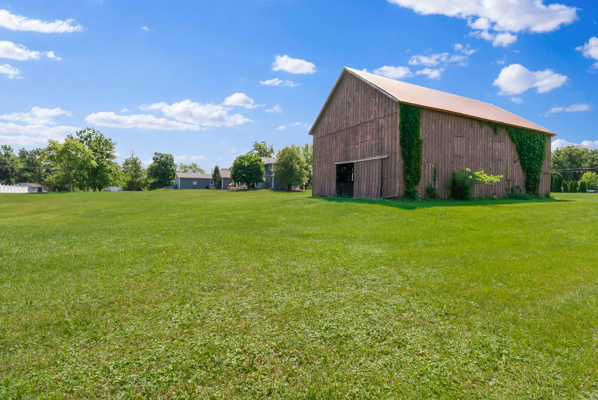 12819 Grant Street Crown Point, IN 46307 - Photo 33 of 42 a house view with a garden space