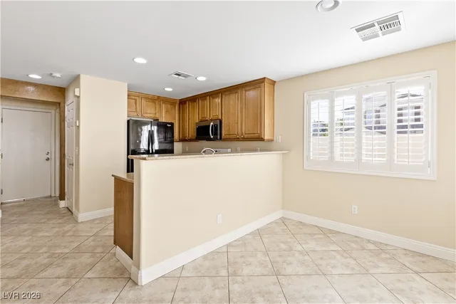 $1,900 | 8325 West Wildwood Glen Drive, Las Vegas, NV 89131