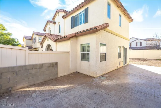 $1,900 | 8325 West Wildwood Glen Drive, Las Vegas, NV 89131