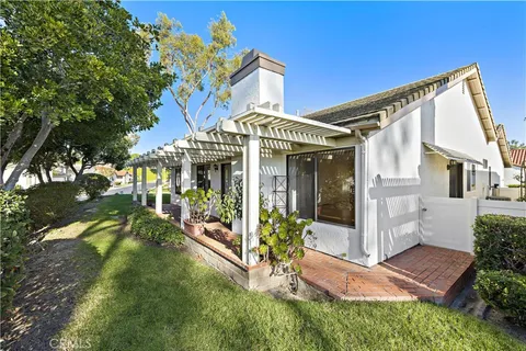 $899,999 | 28402 Pacheco, Mission Viejo, CA 92692