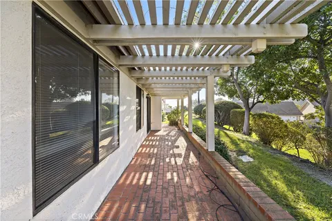 $949,900 | 28402 Pacheco, Mission Viejo, CA 92692